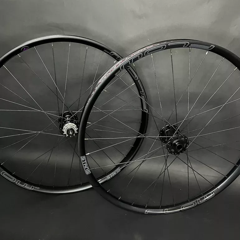 2025 DJ wheels, Notubes Flow mk4 with Spank hubs