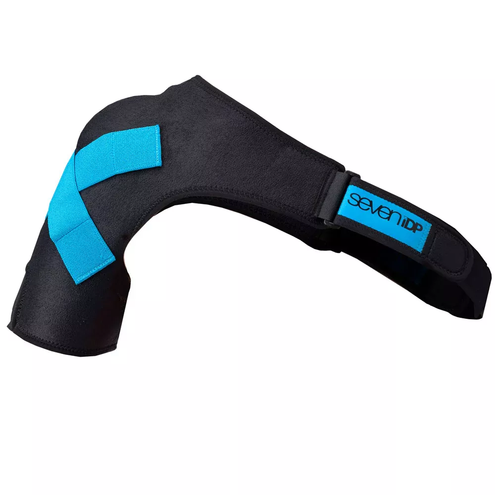 7iDP Control Shoulder Support - Black