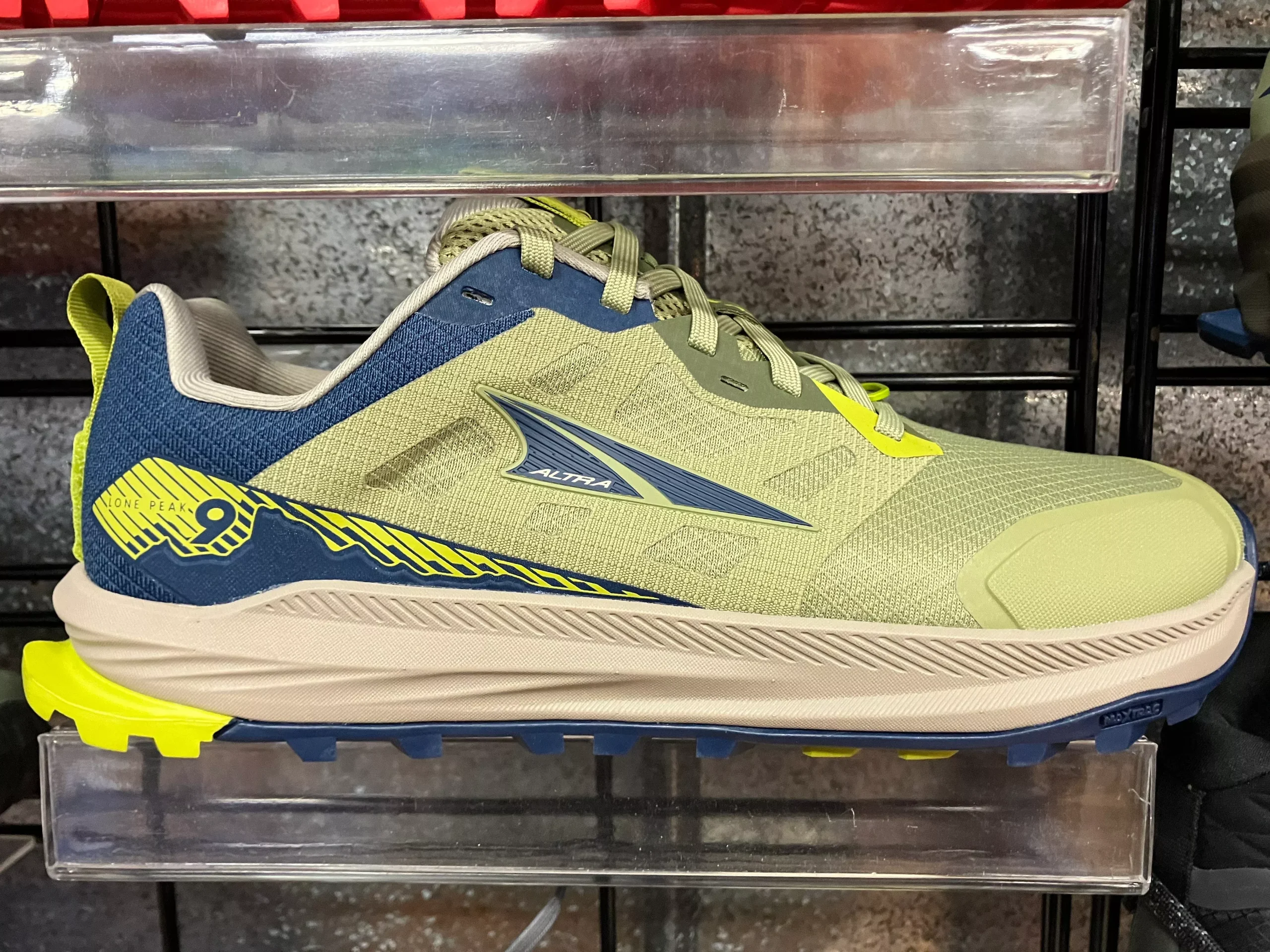 Altra Men's Lone Peak 9