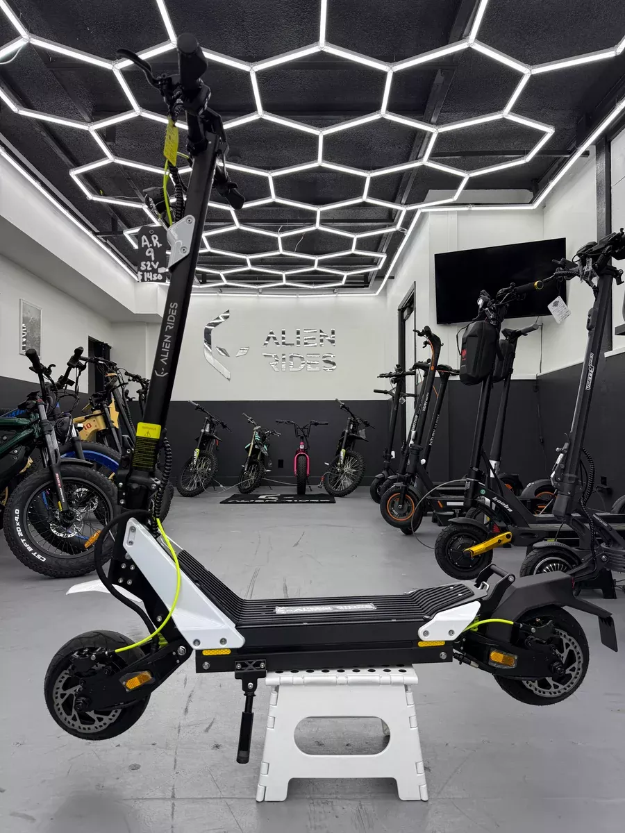 AR-9 Electric Scooter 52v 18.5 (2 month Alien Care Basic for FREE)