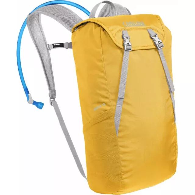 Camelbak Arete 18 50 oz Black Reflective OS