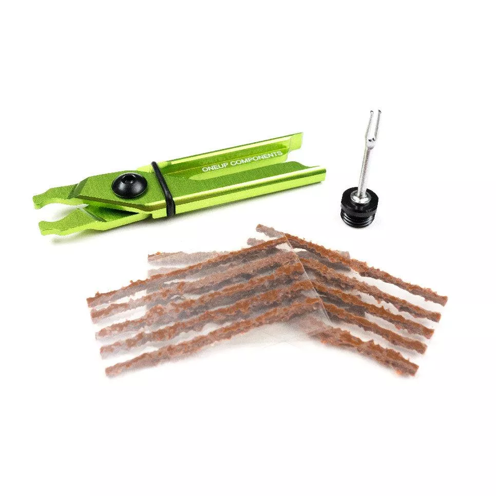 EDC Plug and Pliers Kit