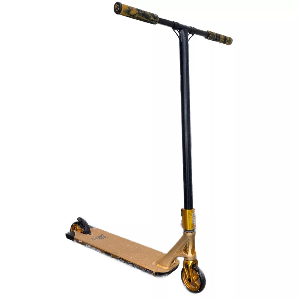 Goldy Luckz - Complete Scooter