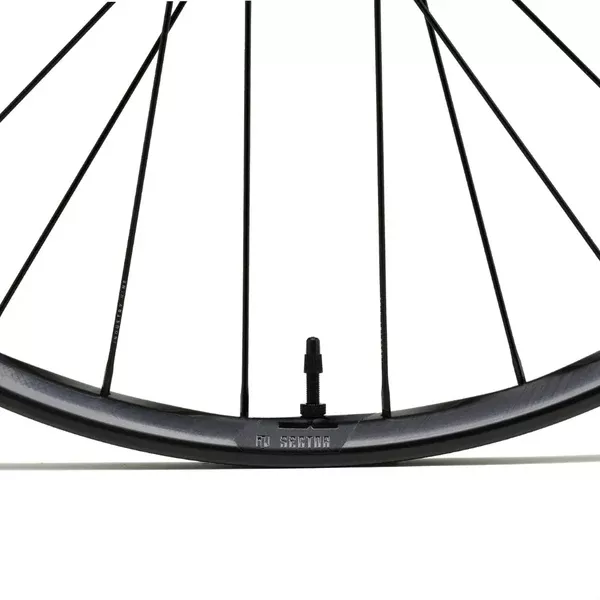 Hydra2 - Sector Carbon Front Wheel