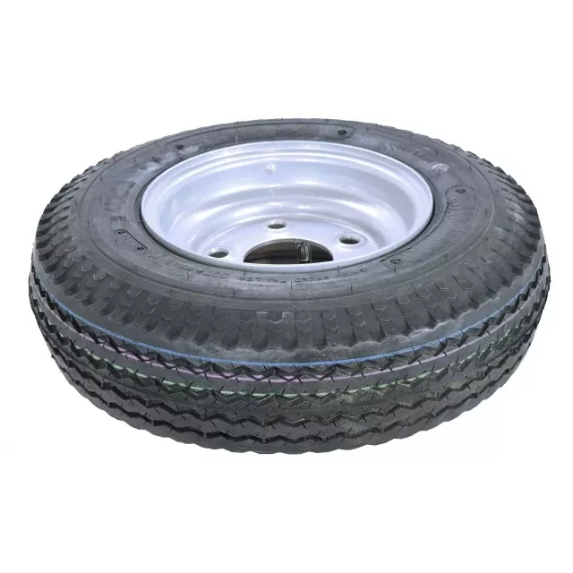 Malone EcoLight Spare Tire w/ Lockable Attachment