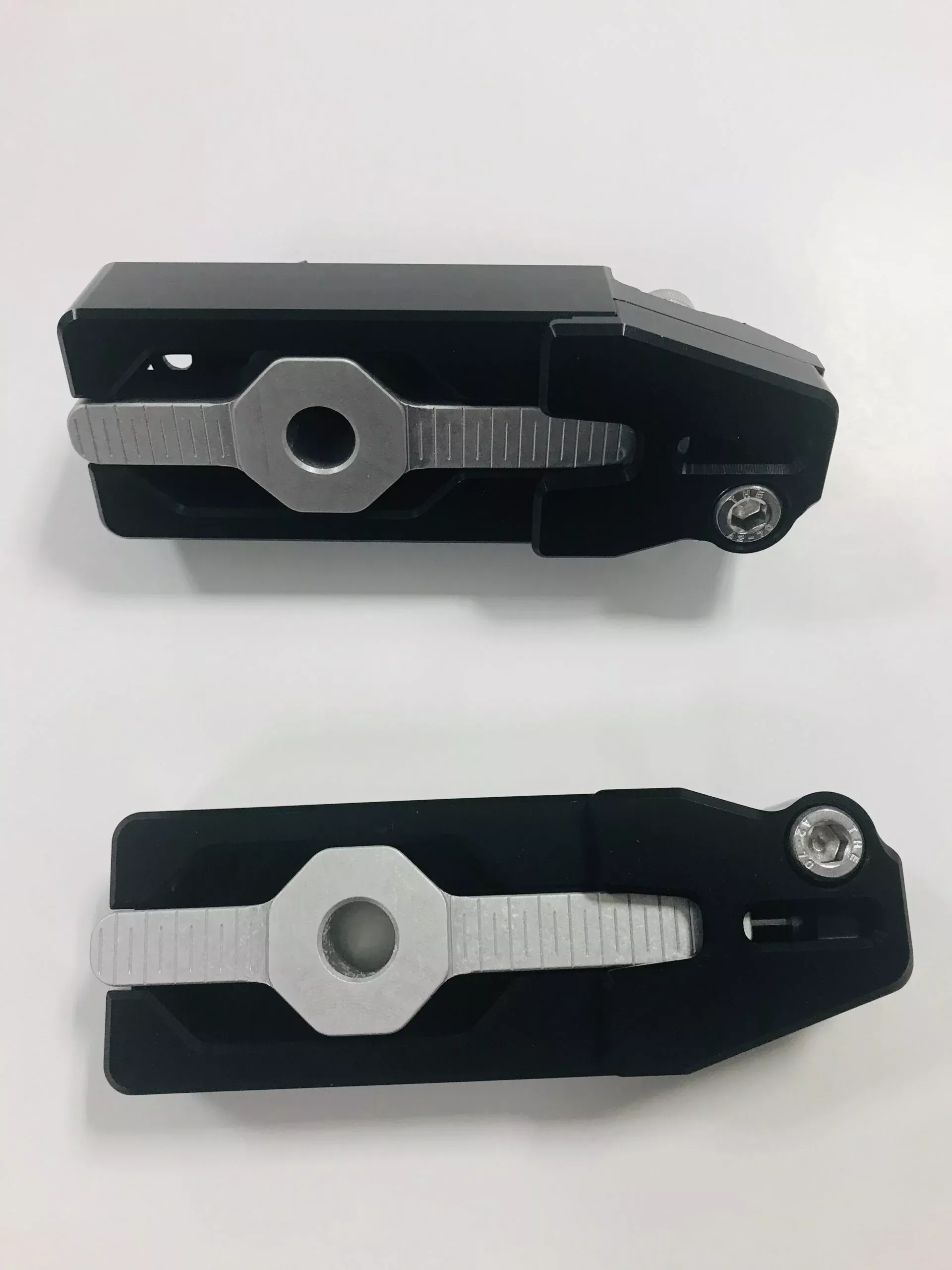 OTB Chain Adjusters V3 – Honda Grom (2022+) with Optional Spools