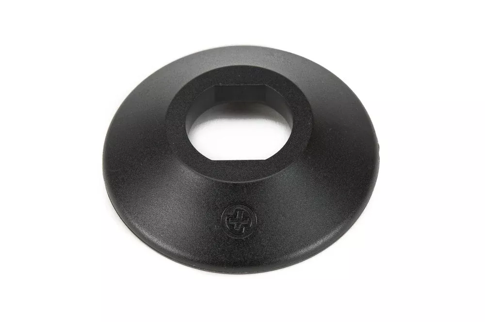 Salt Plus Pro Front Hub Guard Nylon