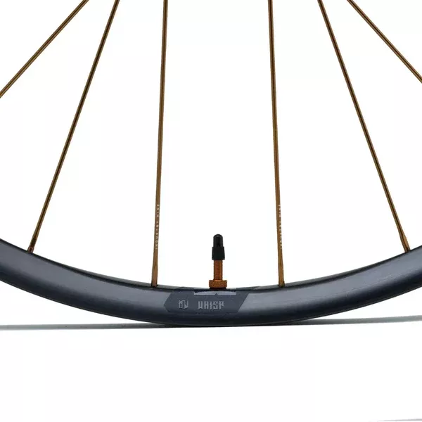 Solix - Whisp Carbon Rear Wheel