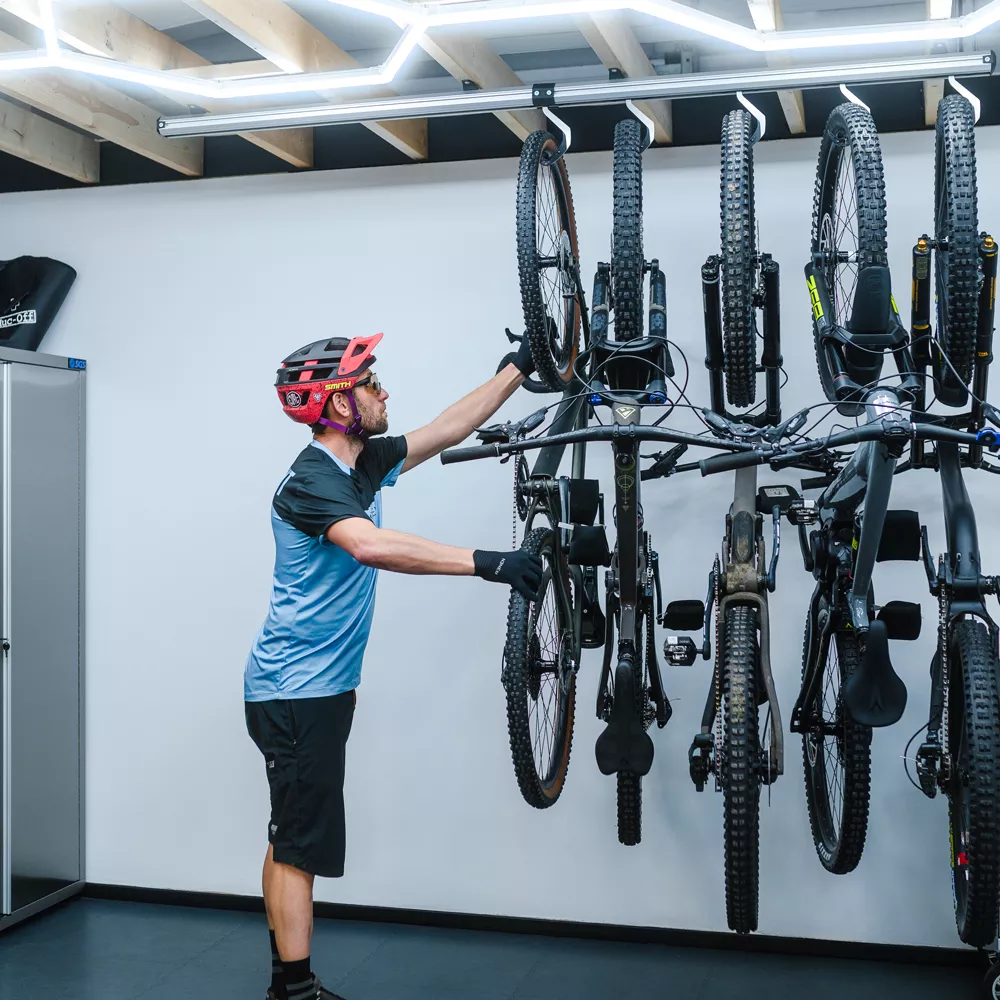 Stashed SpaceRail Bike Storage Systems / Ceiling / 4-bike