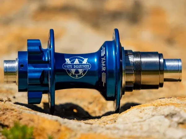 White Industries XMR Hub - Rear