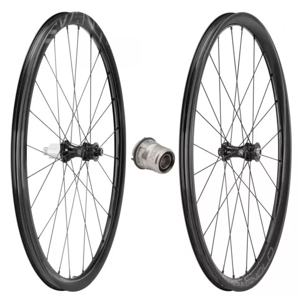 WHL PR CPY 700 LEVANTE DB 2WF XDR 12mm THRU